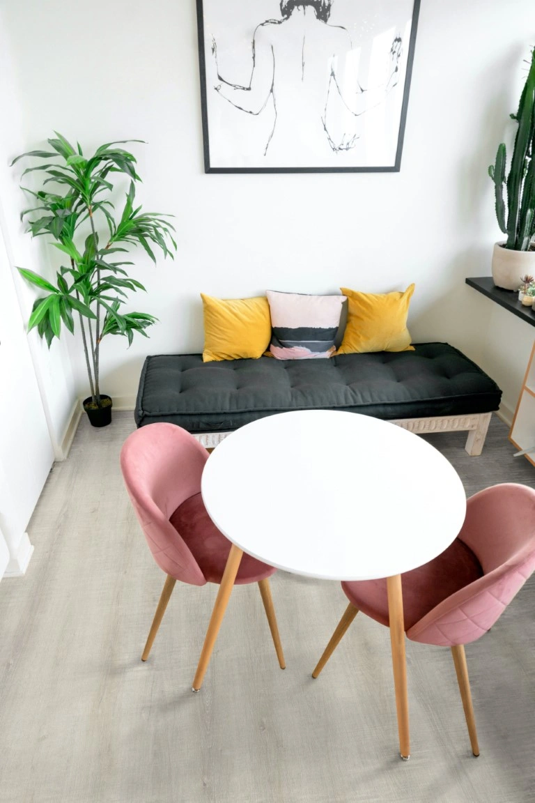 24П003 Дуб Русский Бежевый