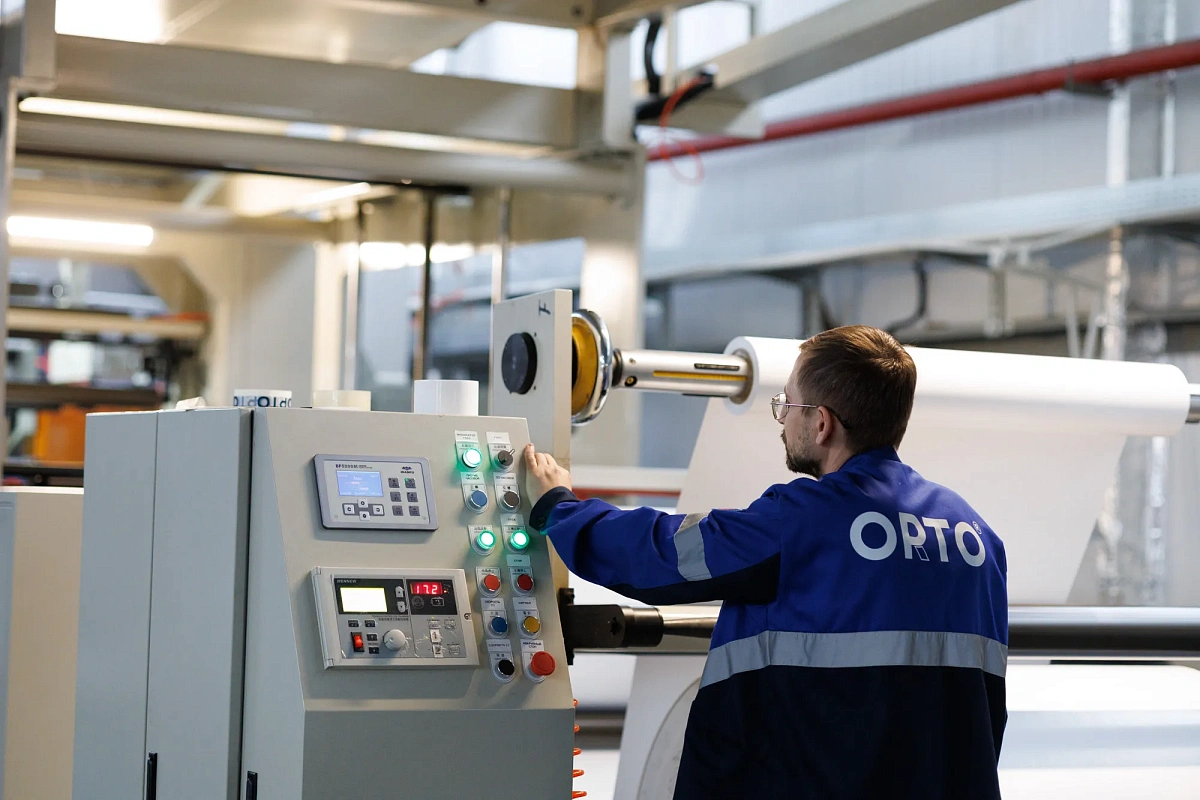 «Бумажная эмаль»: материал, неотличимый от краски